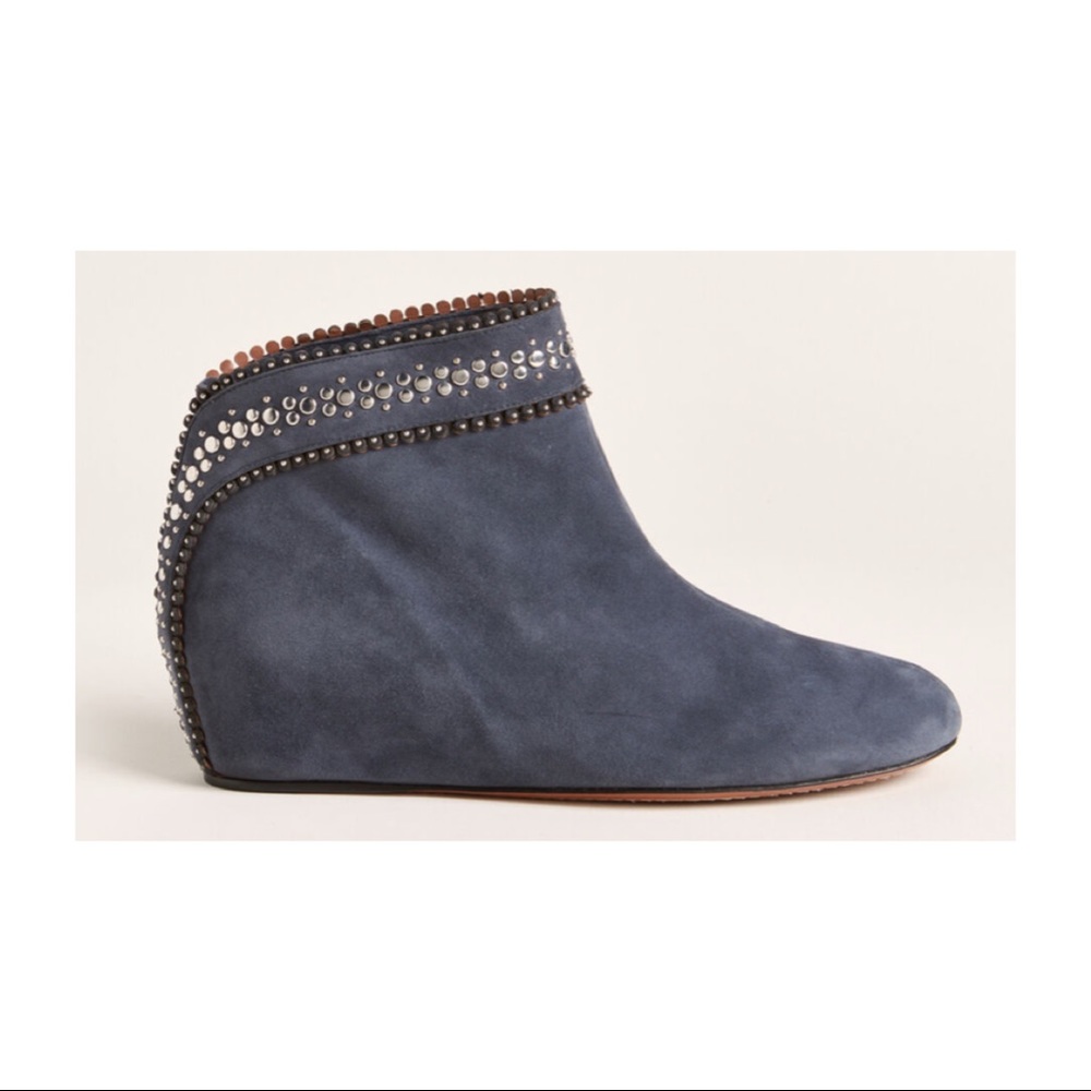 Alaia NWT suede studded booties, 36.5